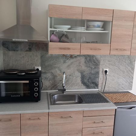 Hra Apartamento Loutráki Exterior foto